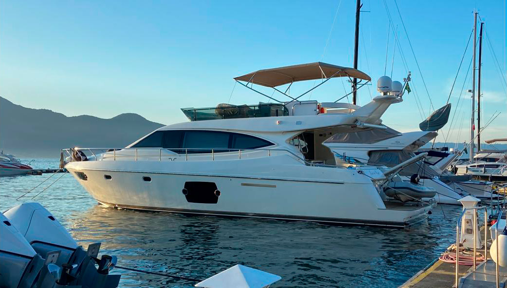 Ferretti 530 - 2011